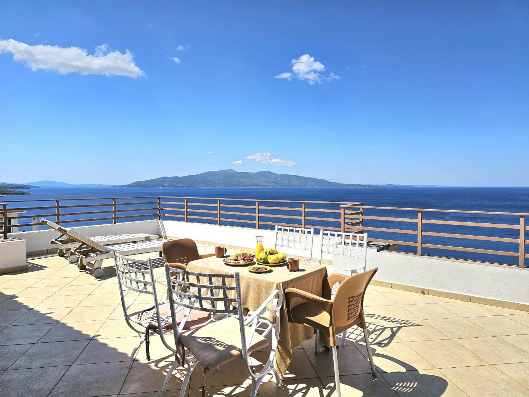 Sunset Penthouse Apartment Sarande Exterior photo