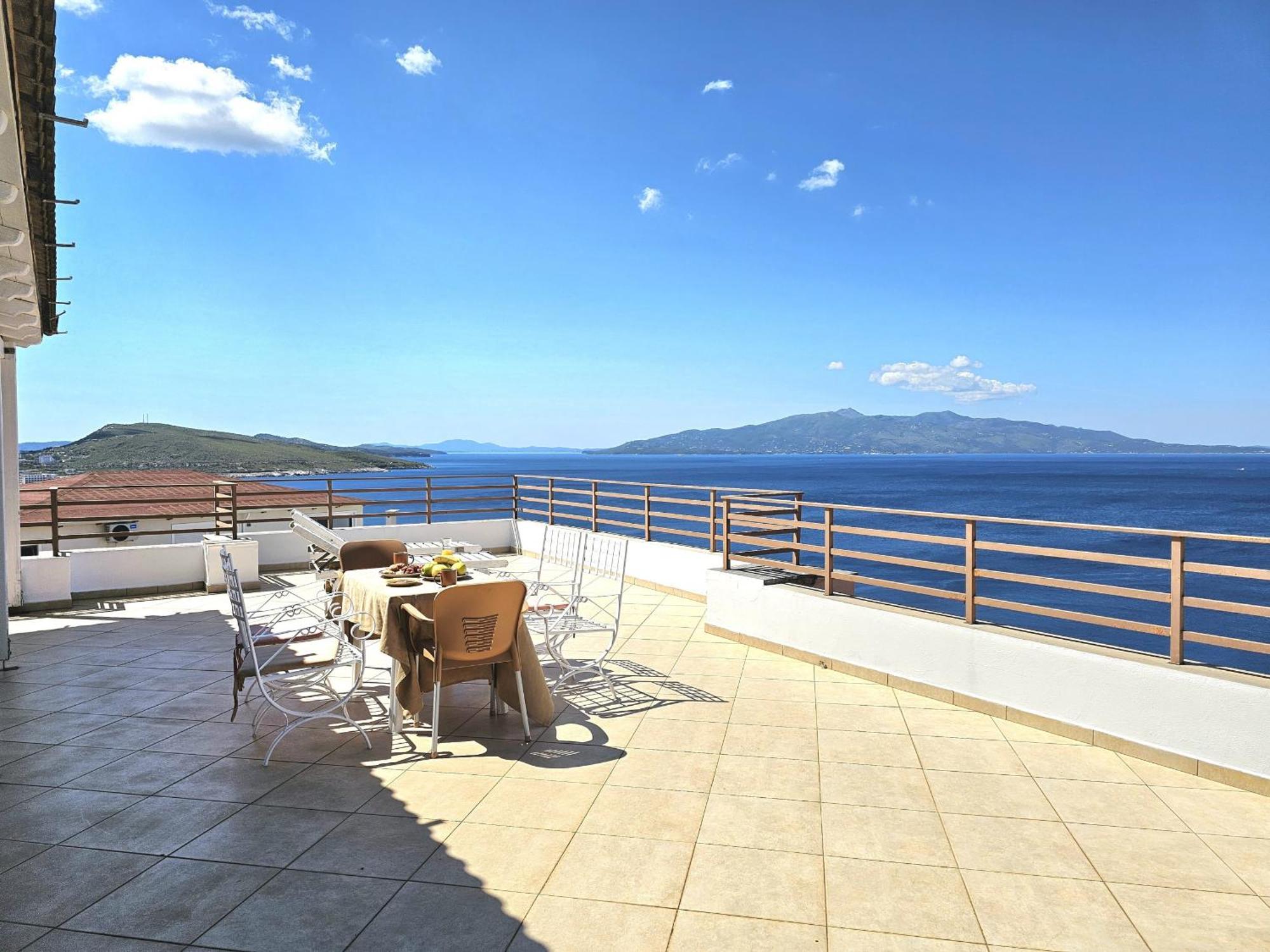 Sunset Penthouse Apartment Sarande Exterior photo